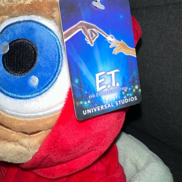 NWT Universal Studios E.T. Extra Terrestrial 2 Piece Jumbo Plush Toy In Basket - Picture 3 of 6